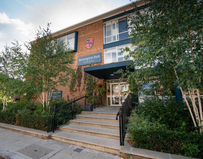 Kensington Park Summer School (14 – 17 rokov)