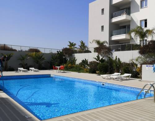 Bayswater Cyprus, Larnaca (7 – 17 rokov)