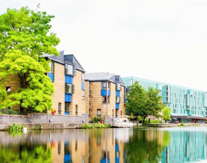 Embassy Londýn Mile End - zóna 2 (12 - 17 rokov)