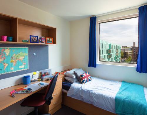 Embassy Londyn Mile End (12 - 17 rokov)