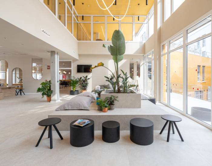 Embassy Valencia (11 – 17 rokov)